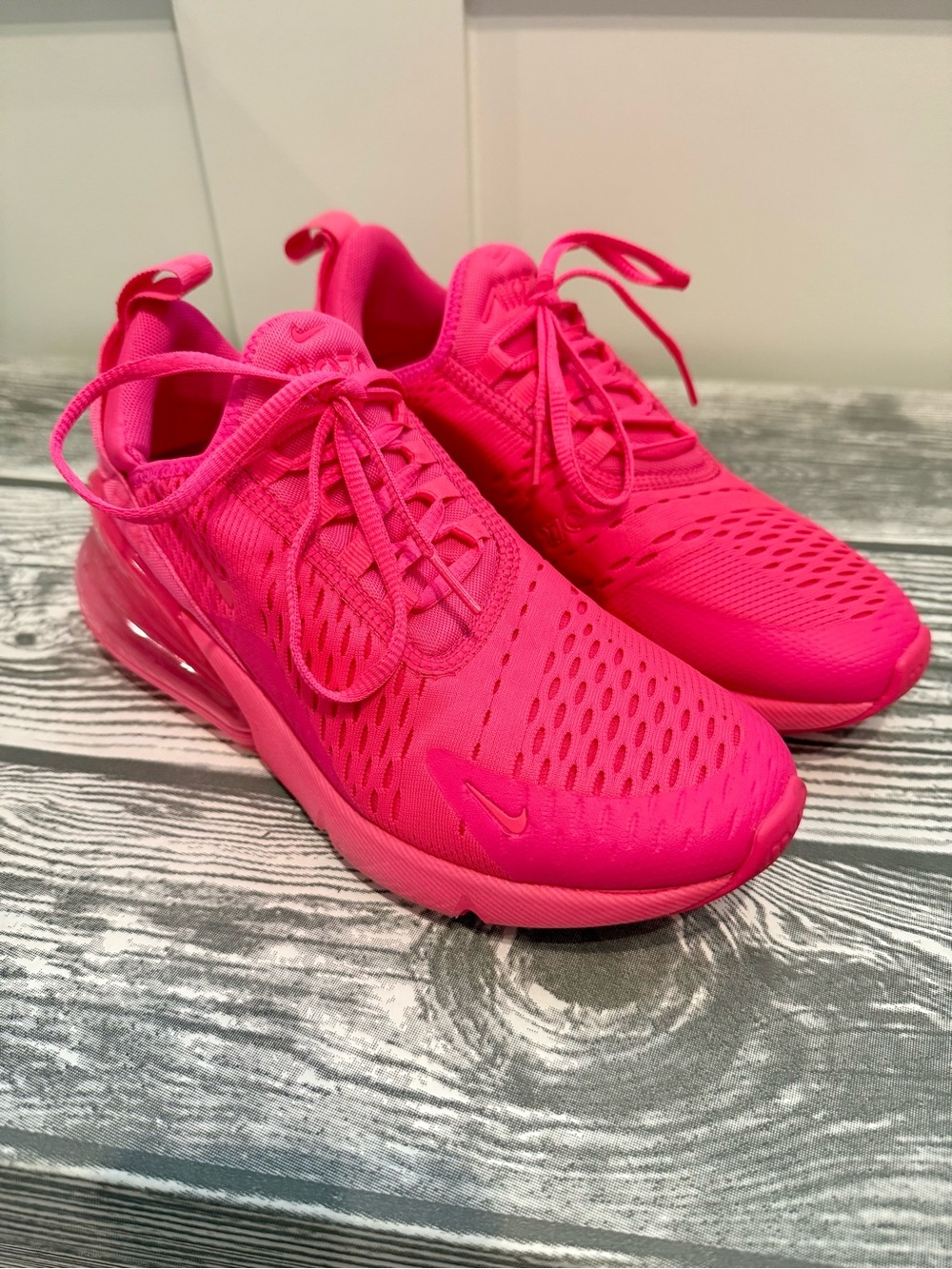 Nike Women’s Hot Pink Air Max 270-Style Athletic Sneakers - 7.5 - Like New